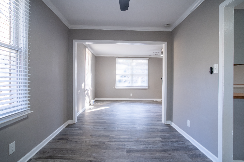 2912 Glenwood Avenue Southeast - Photo 6 of 15