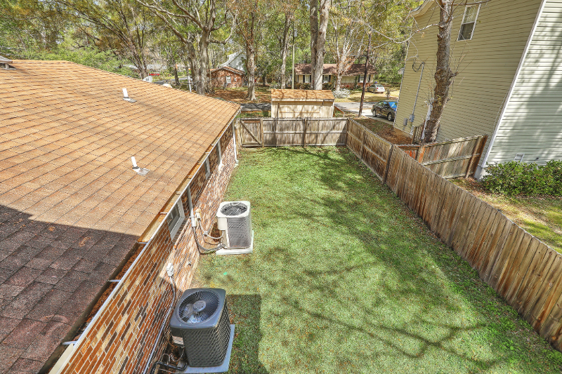 1152 Bradford Avenue #A - Photo 5 of 8