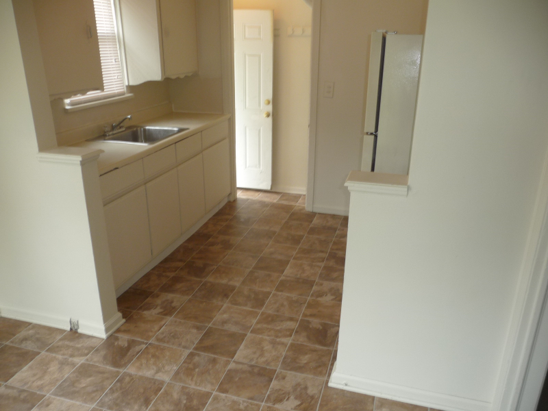 19444 Lennane Street - Photo 3 of 10