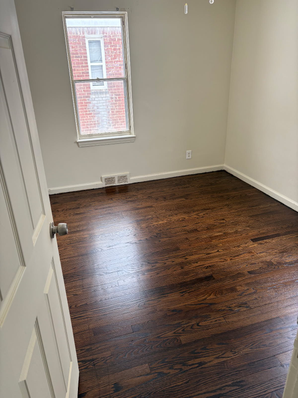 19444 Lennane Street - Photo 6 of 10