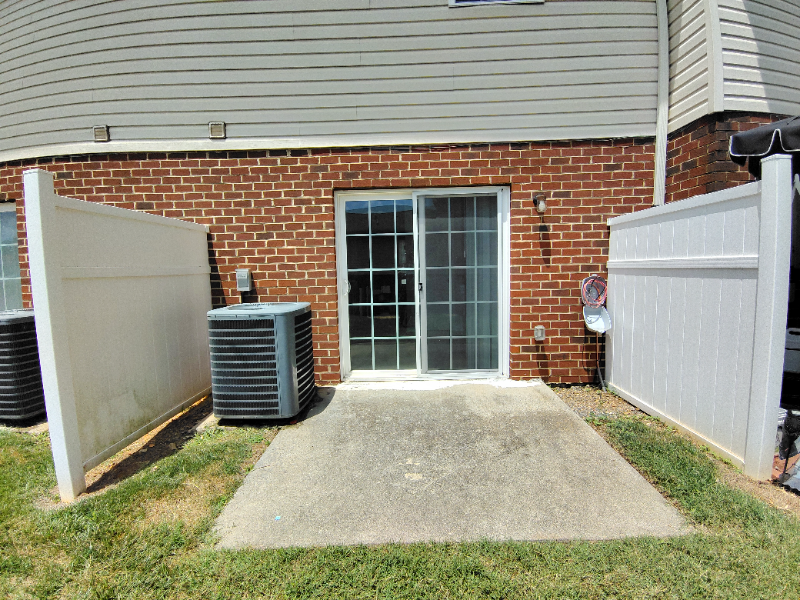 81 Duiguid Dr - Photo 2 of 10