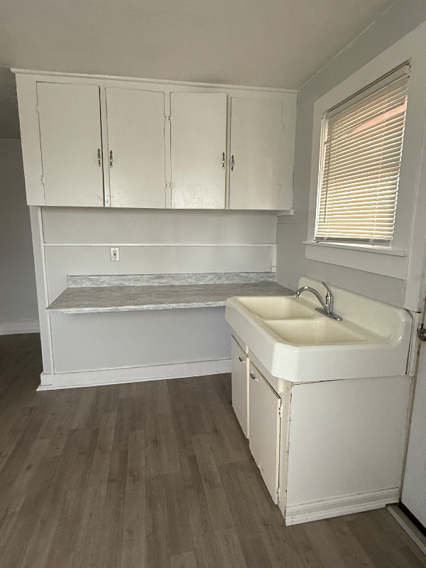 322 Park Street #1E - Photo 5 of 8