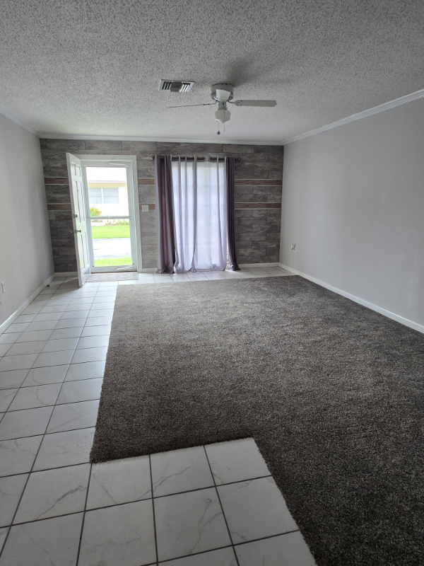 843 Cambridge Ct - Photo 5 of 15