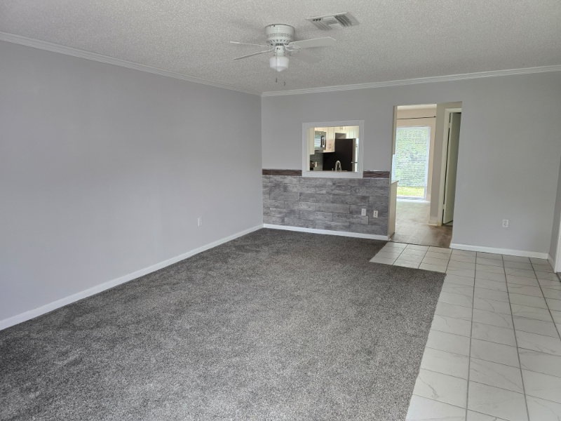 843 Cambridge Ct - Photo 6 of 15