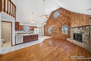 103 Autumn Ln - Photo 1 of 1