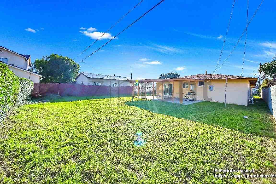 3620 Ellis Lane - Photo 5 of 21