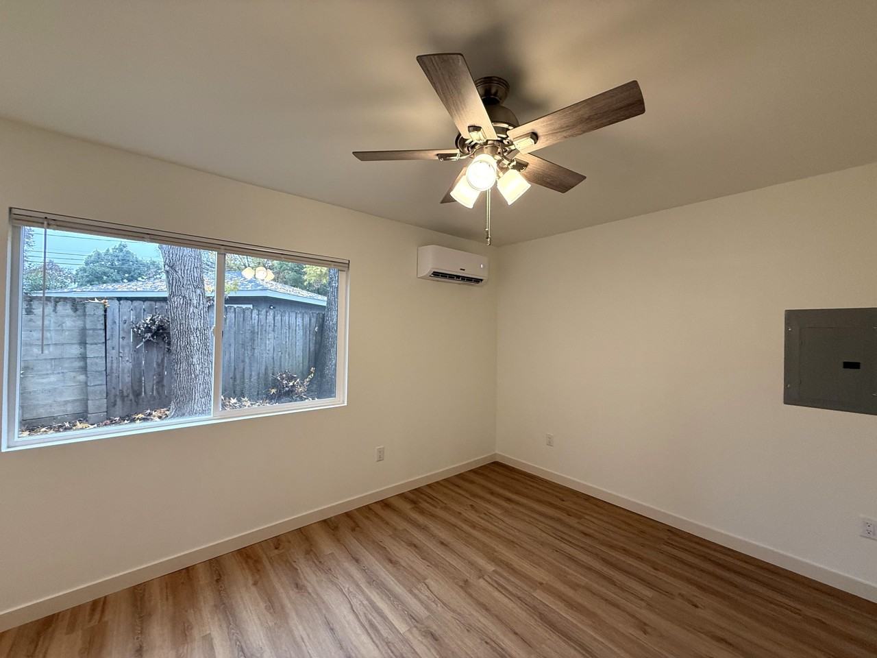 535 West 1st Avenue #1 - Photo 6 of 11