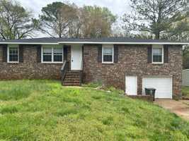 featured image of 2620 Thornhill Road Northwest #1