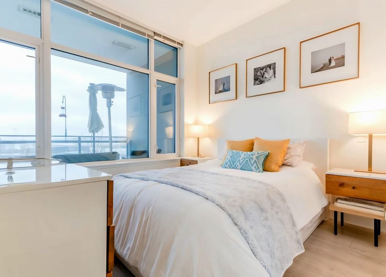 200 Nelson's Crescent #205 - Photo 2 of 17