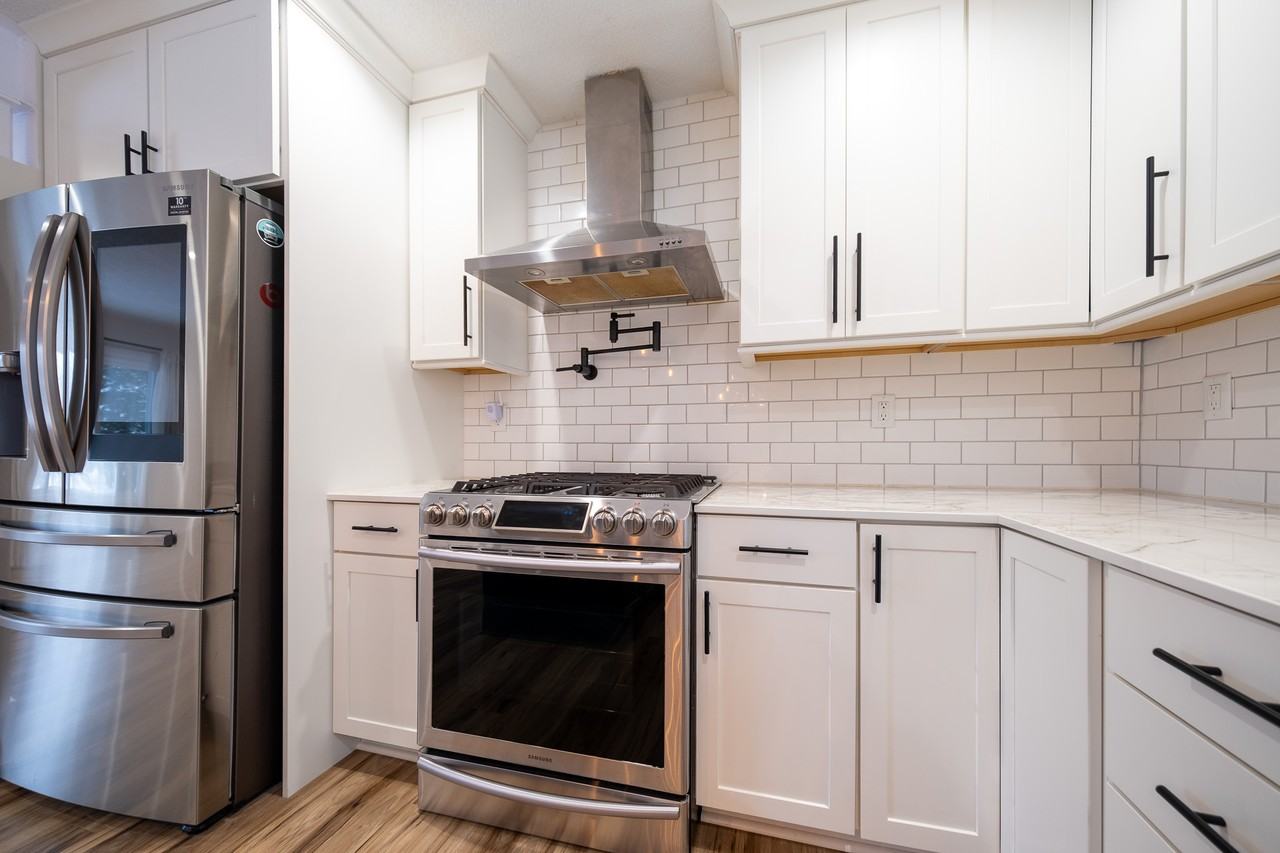 4104 Lynn Avenue #1 - Photo 7 of 32