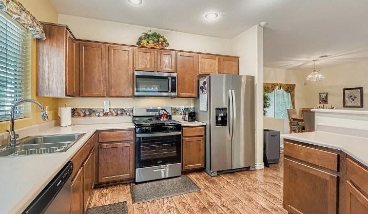 2312 Desert Fox Drive - Photo 3 of 13