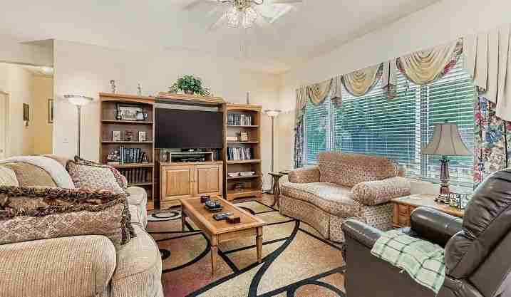 2312 Desert Fox Drive - Photo 4 of 13