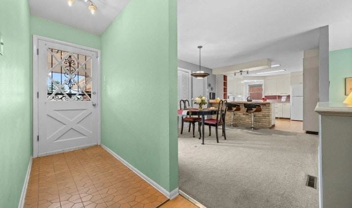 8205 Pennsylvania Street - Photo 3 of 20