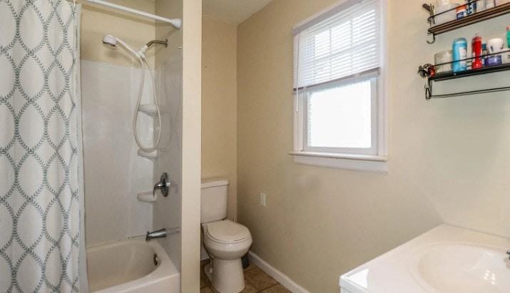 611 Anthony Avenue - Photo 6 of 14