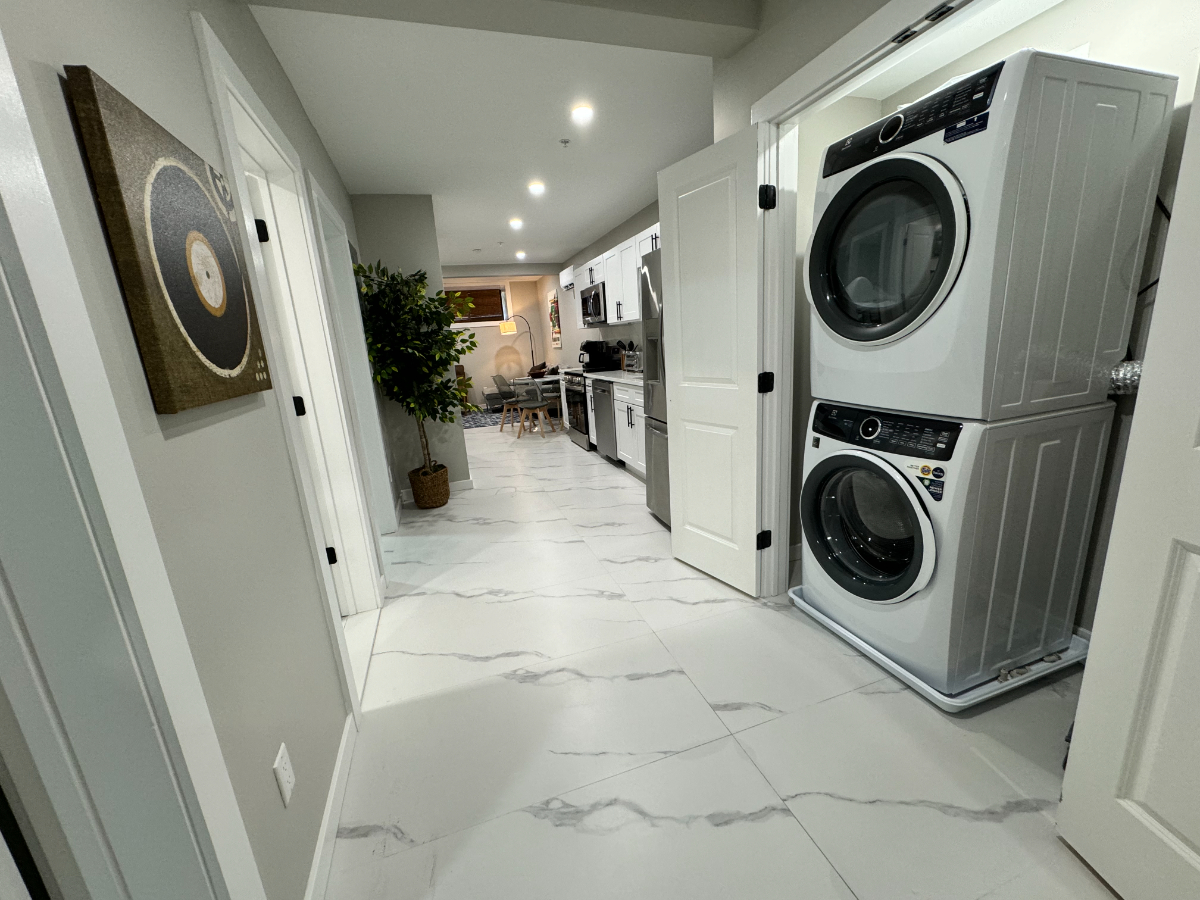 1487 5th Avenue, Unit 1 - Photo 4 of 15