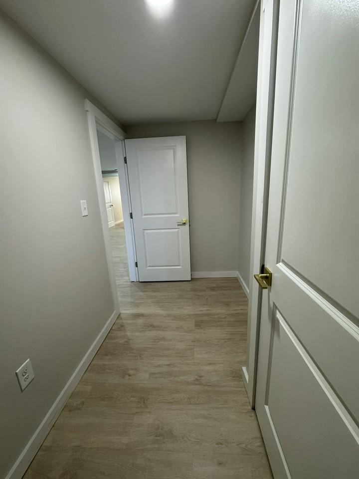 2416 North Charles Street, Unit 1 - Photo 6 of 12