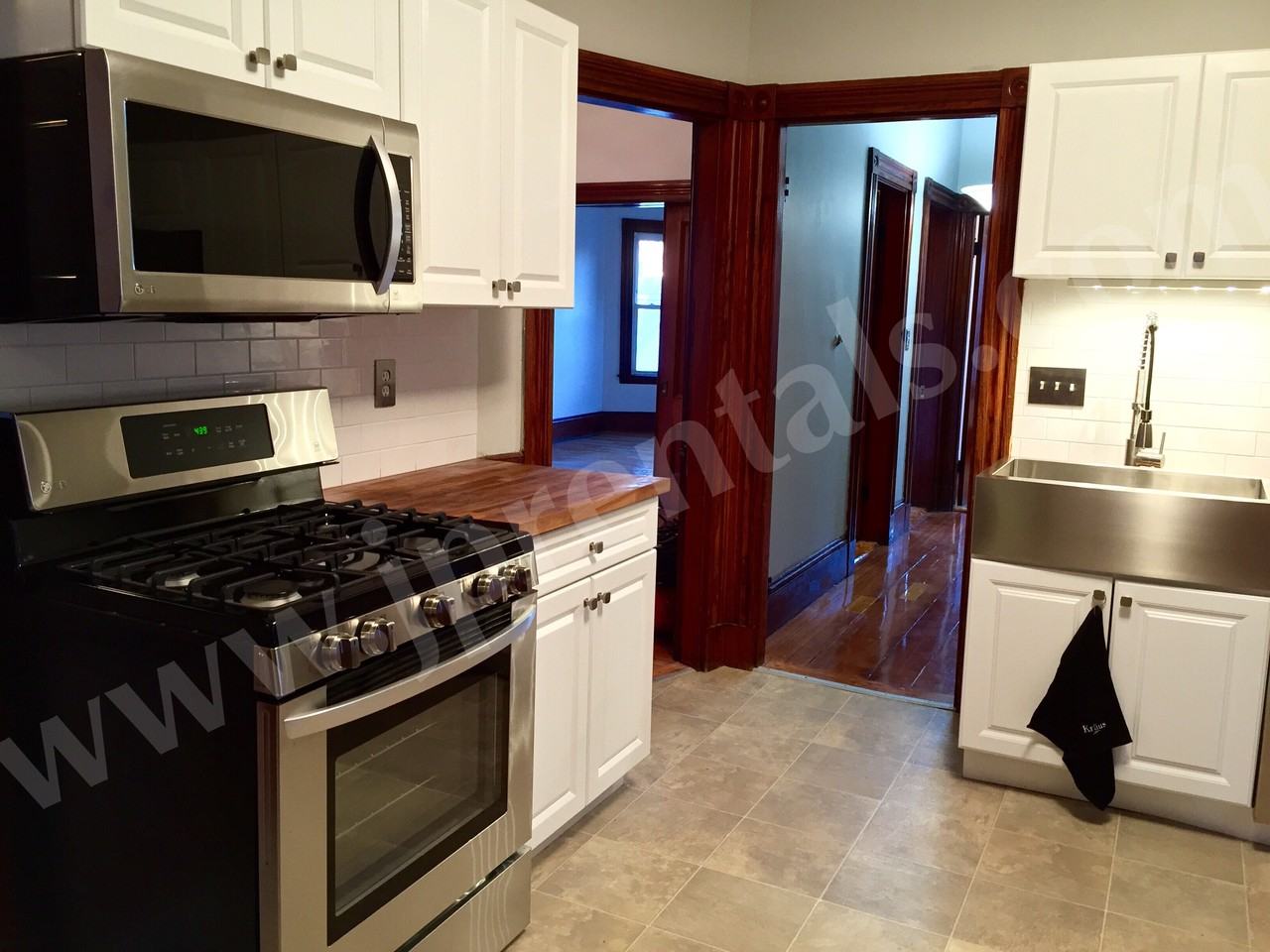65 Woodlawn Street - Photo 3 of 34