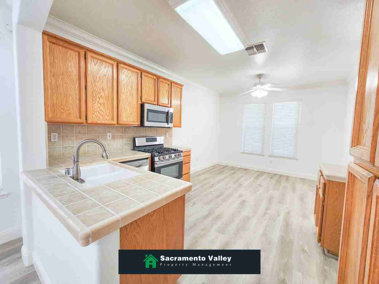 1901 Yarnell Way #1 - Photo 4 of 27