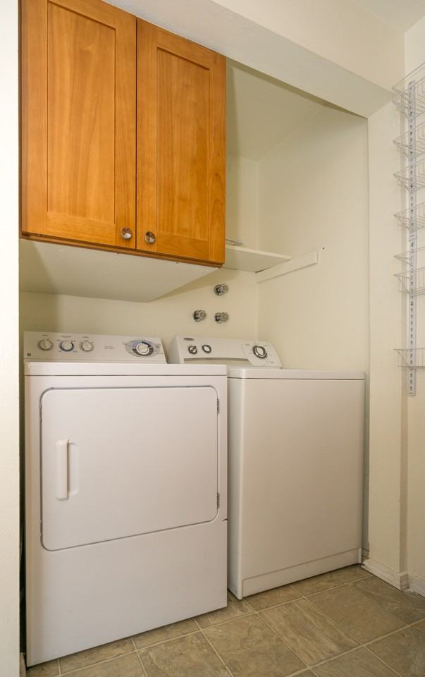 9208 9210 9212 Ashworth Ave N Seattle WA 98103 ACL - Photo 7 of 14