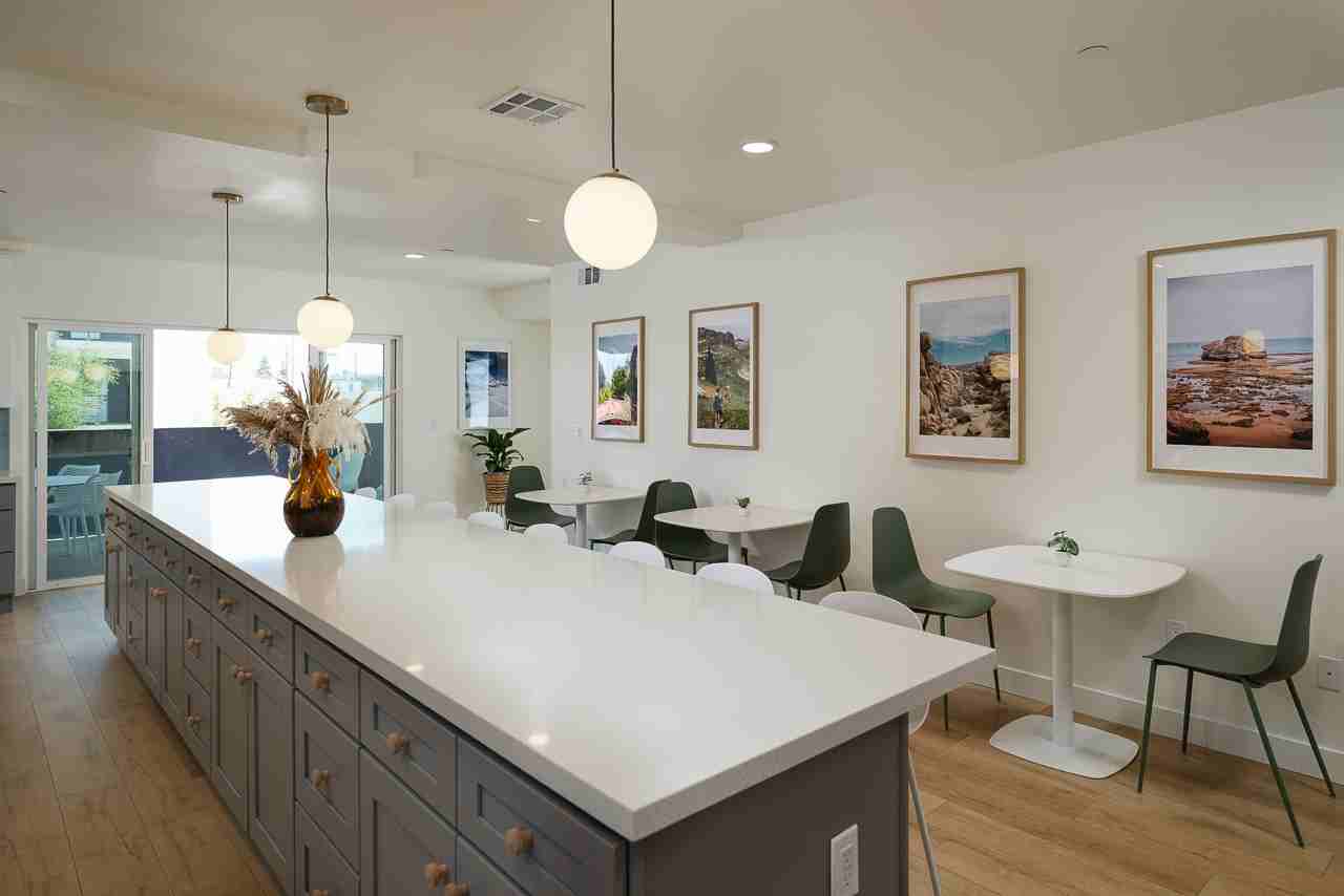 3045 West Boulevard - Photo 4 of 28