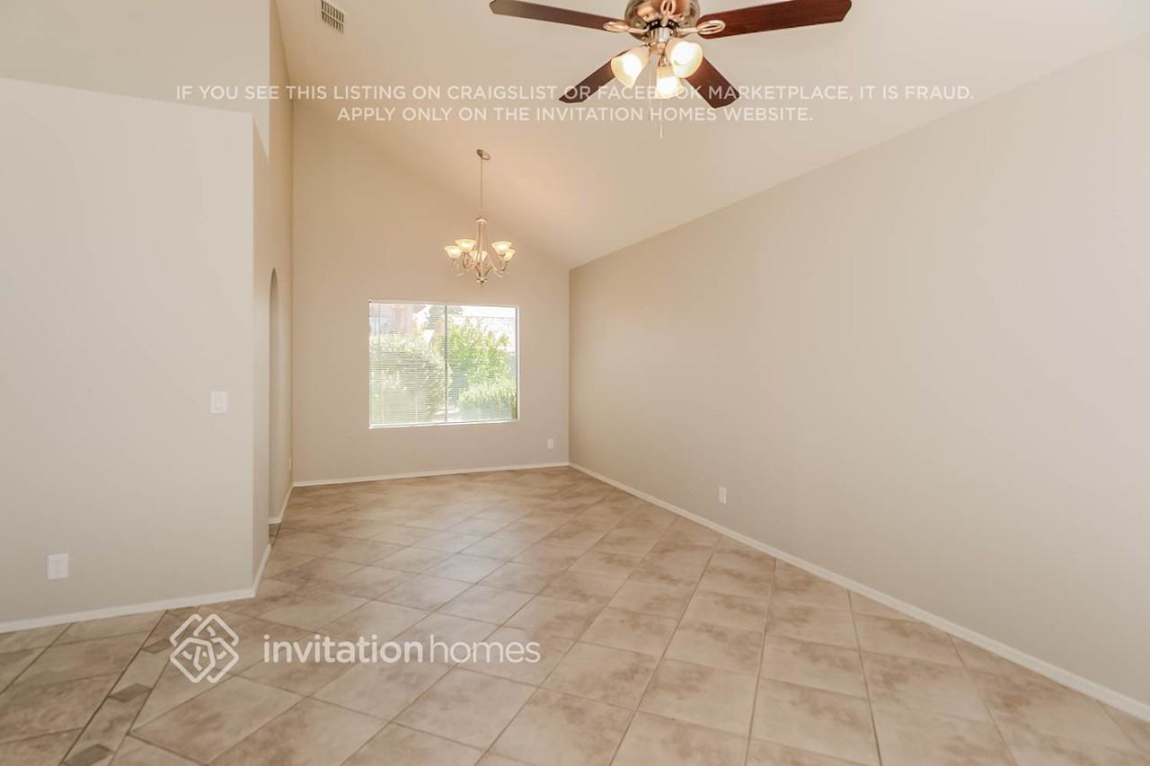 1207 West Riviera Drive - Photo 4 of 15