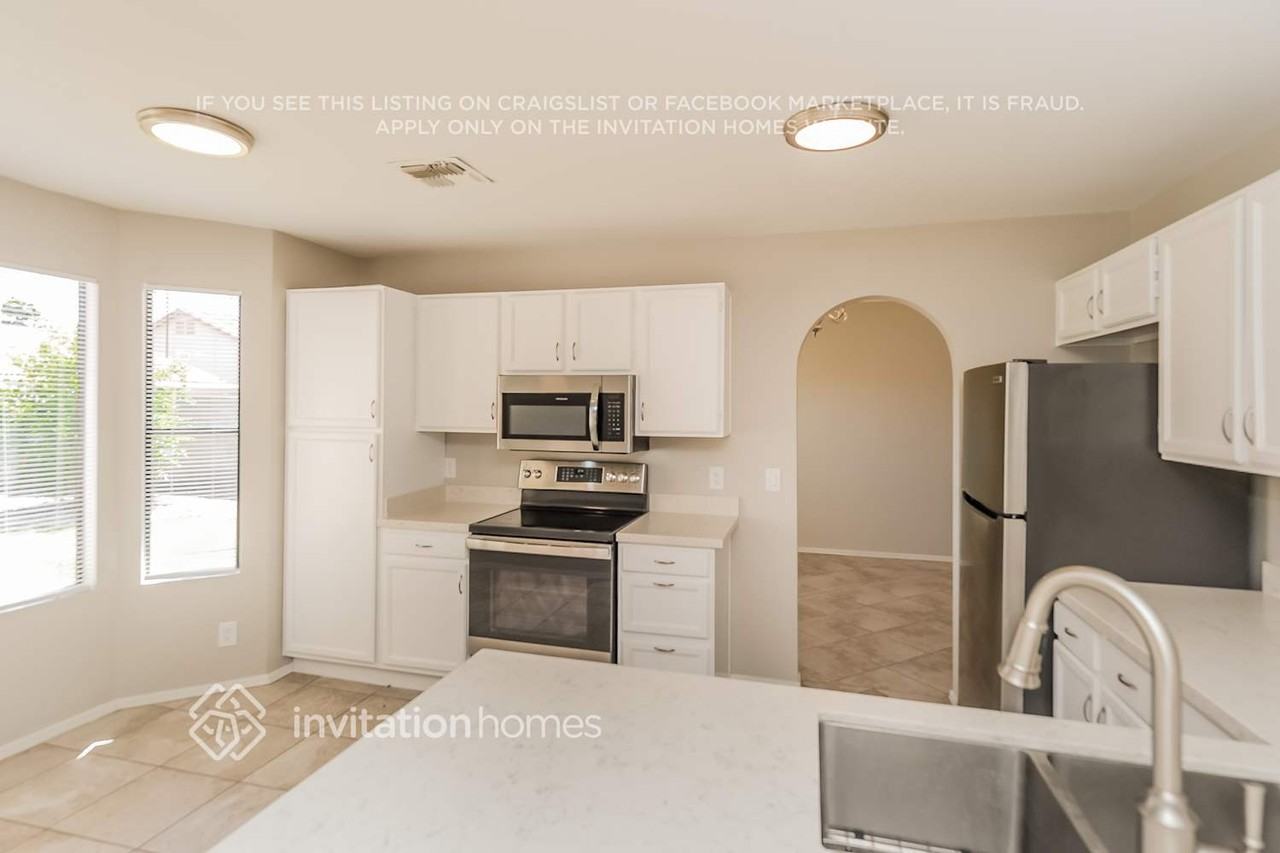 1207 West Riviera Drive - Photo 7 of 15