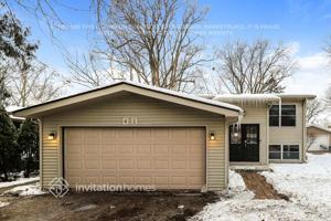 featured image of 42 Holly Drive