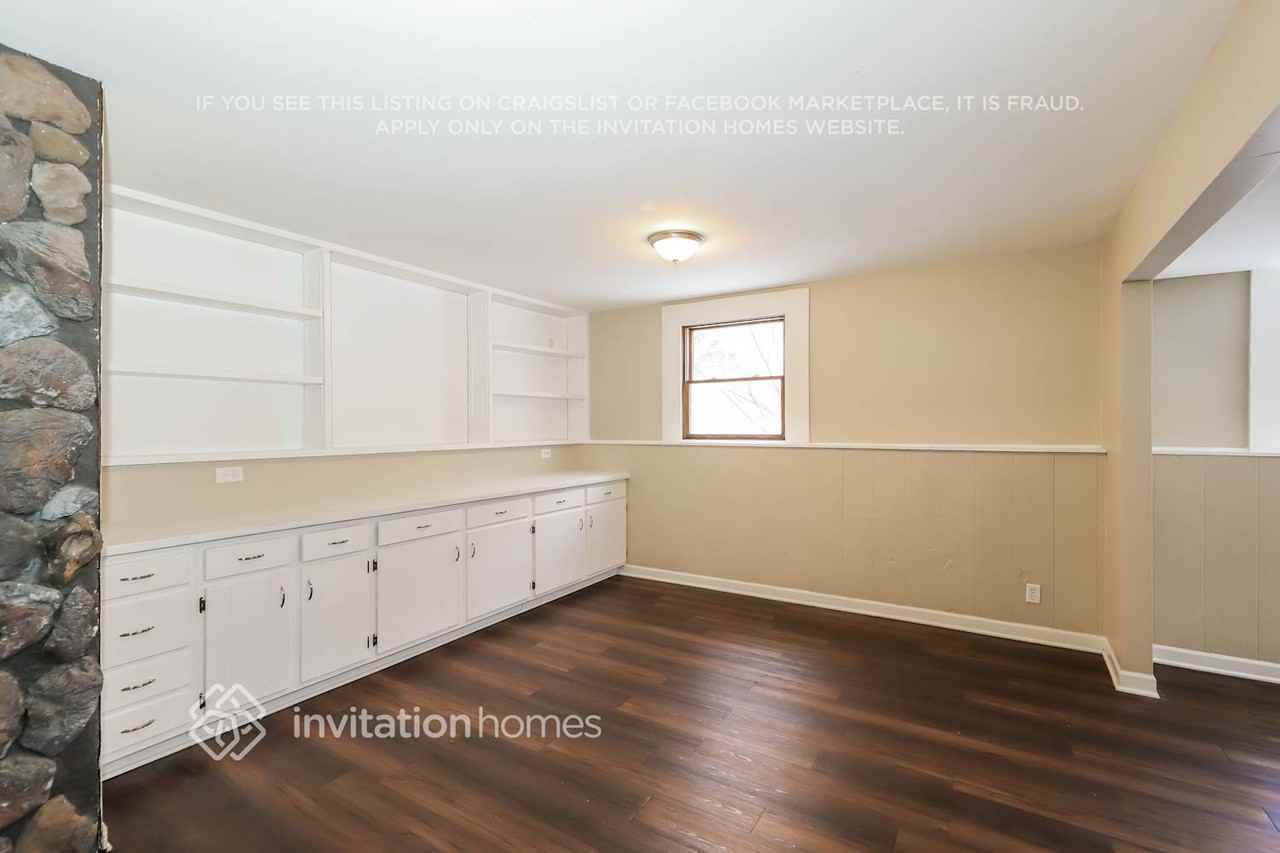 42 Holly Dr - Photo 6 of 18