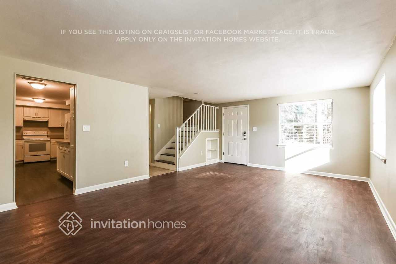 130 Willow Avenue - Photo 5 of 18