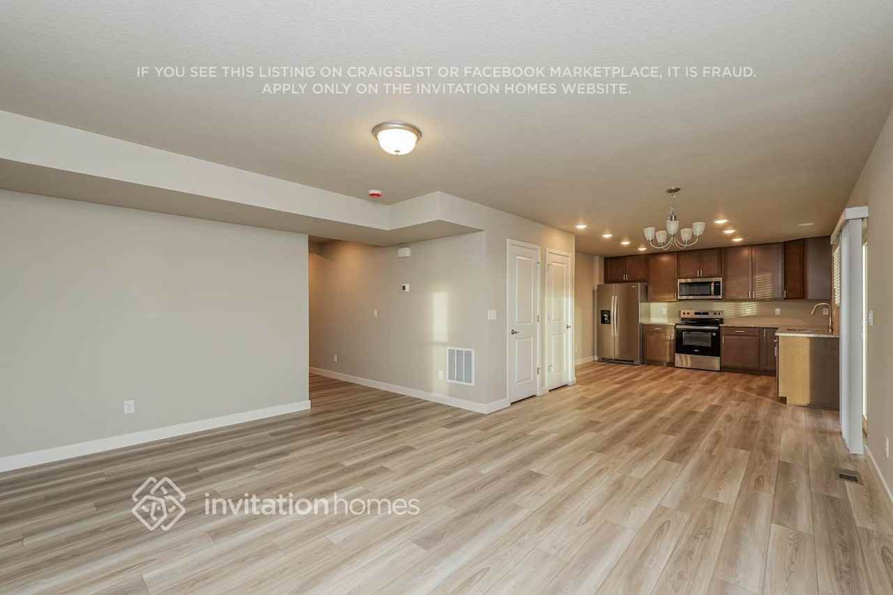 11771 Mission Peak Pl - Photo 5 of 18