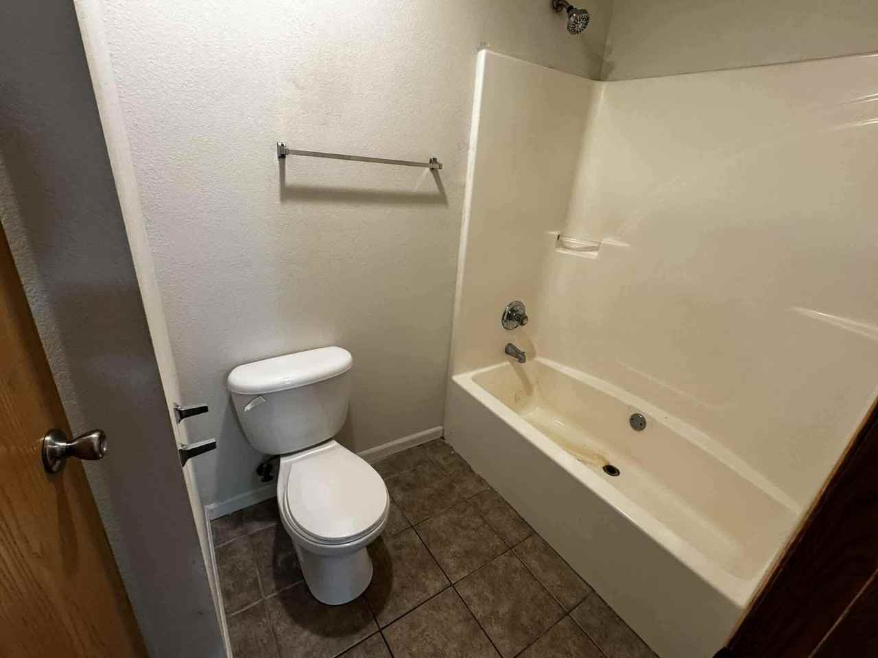 3703 Oakwood Road - Photo 5 of 13