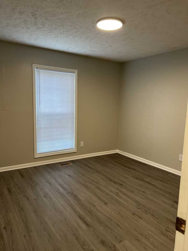 Riverbirch Apartments - Photo 5 of 33