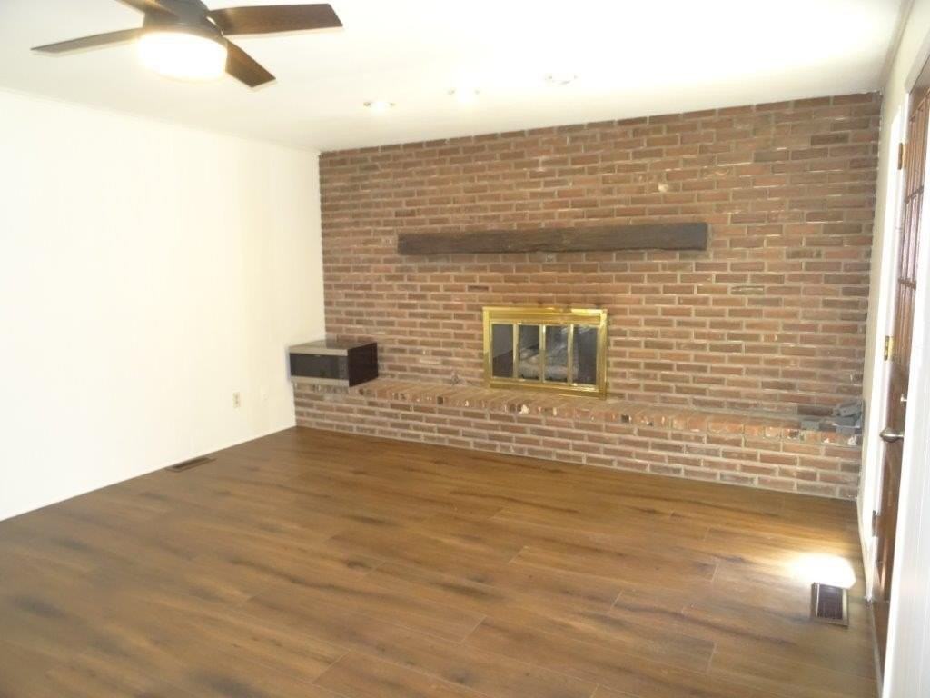 1122 West Cypress Street - Photo 7 of 12