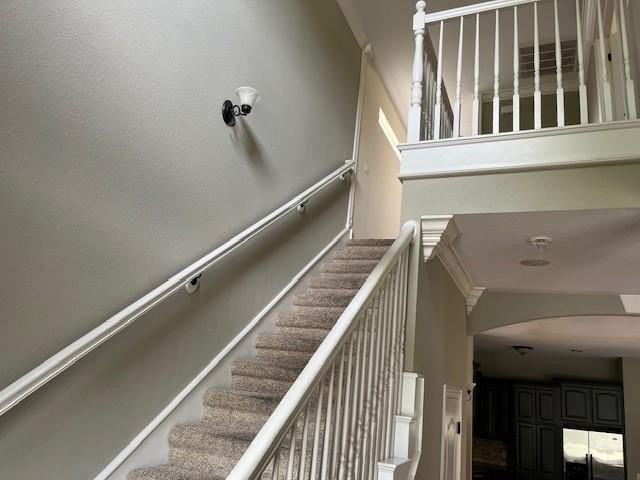 627 North Rupple Road - Photo 5 of 14