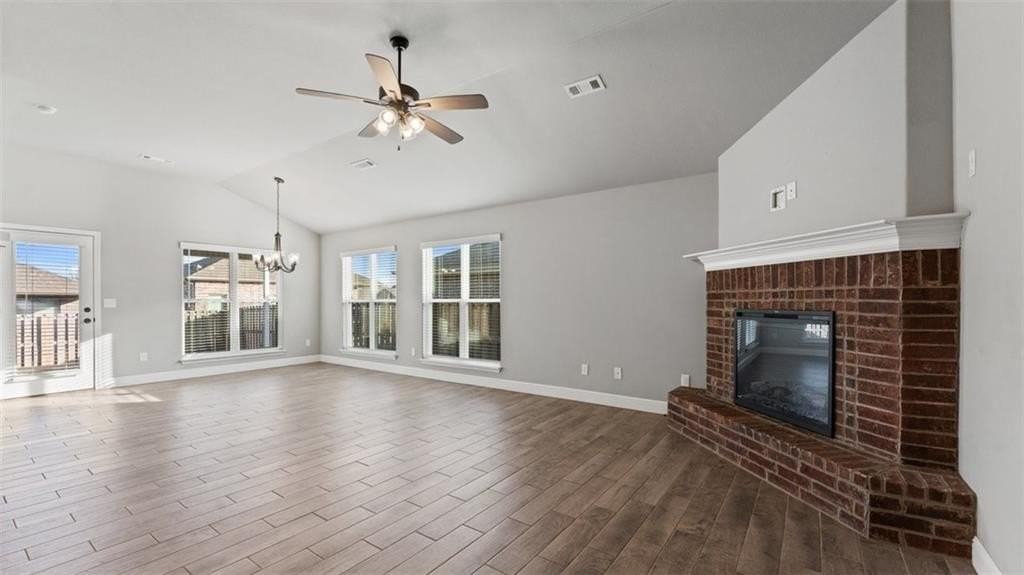 5902 Northwest Hoover Street - Photo 3 of 17