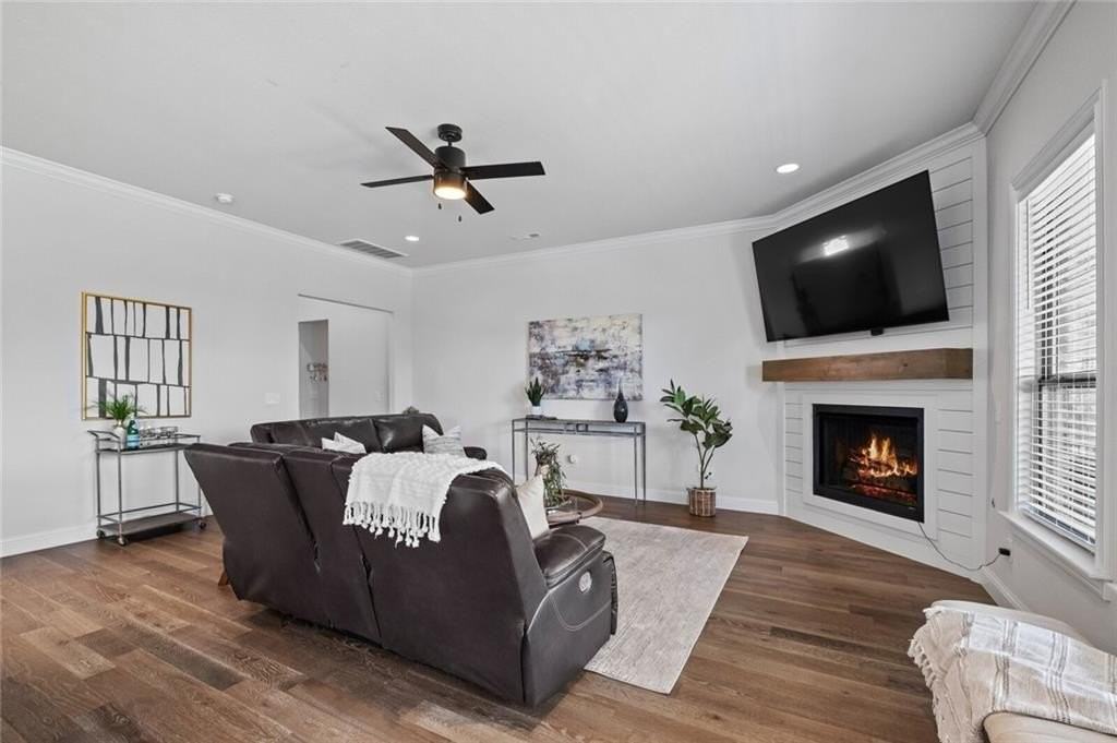 230 Bequette Lane - Photo 7 of 34