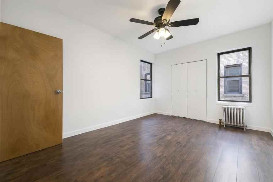 3415 Broadway - Photo 5 of 7