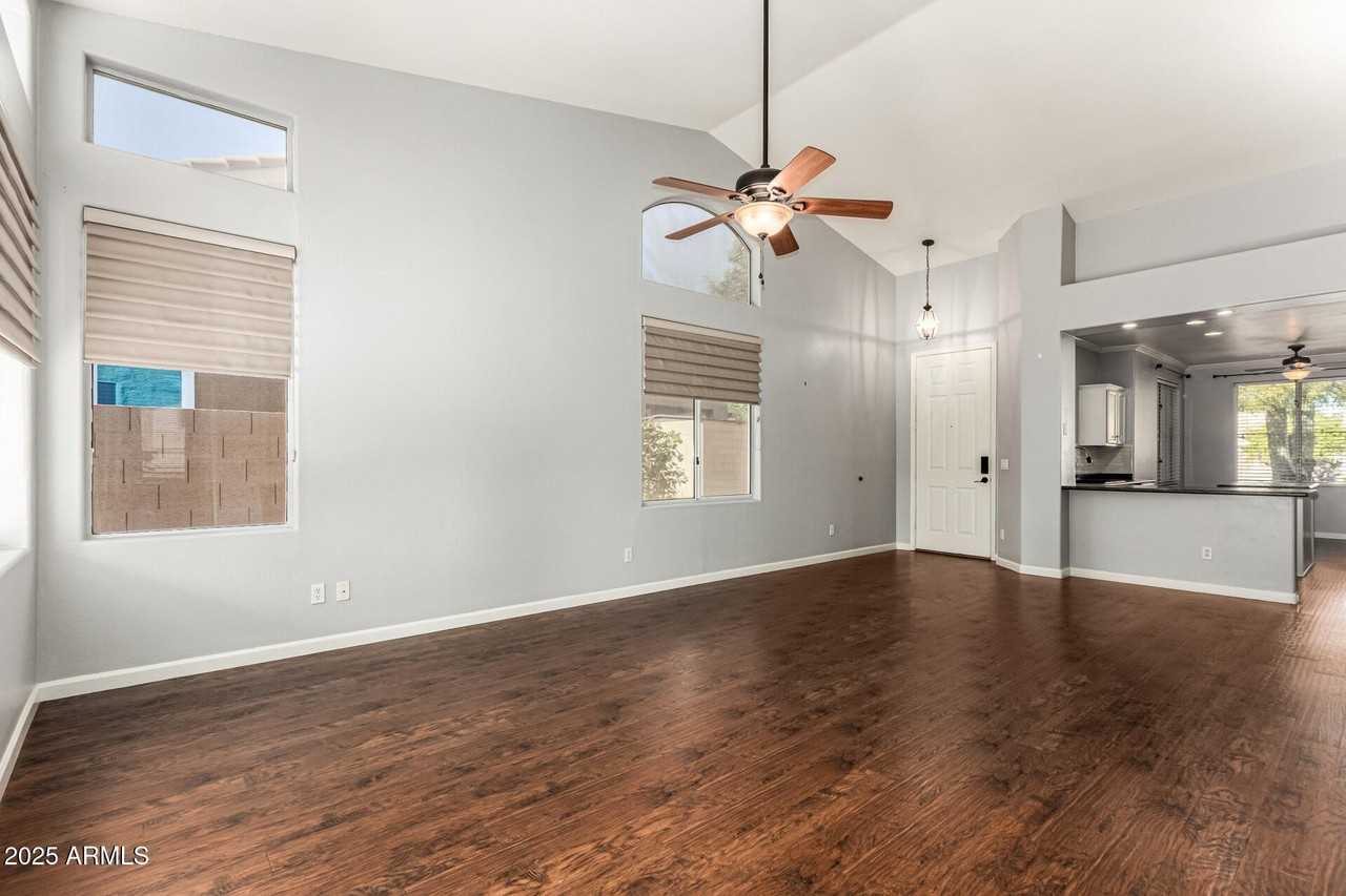 1325 W Musket Way - Photo 6 of 28