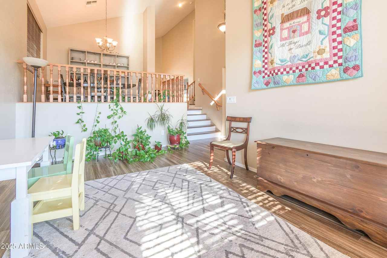 3206 Espartero Way - Photo 4 of 26