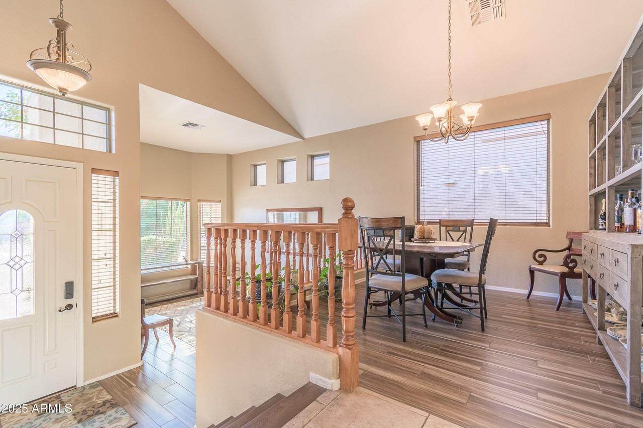 3206 Espartero Way - Photo 6 of 26