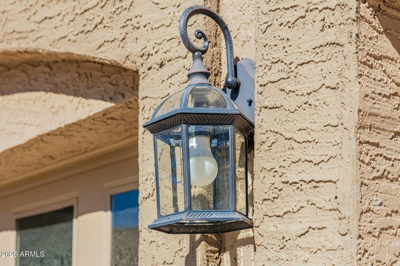 16809 South 33rd Way - Photo 7 of 50