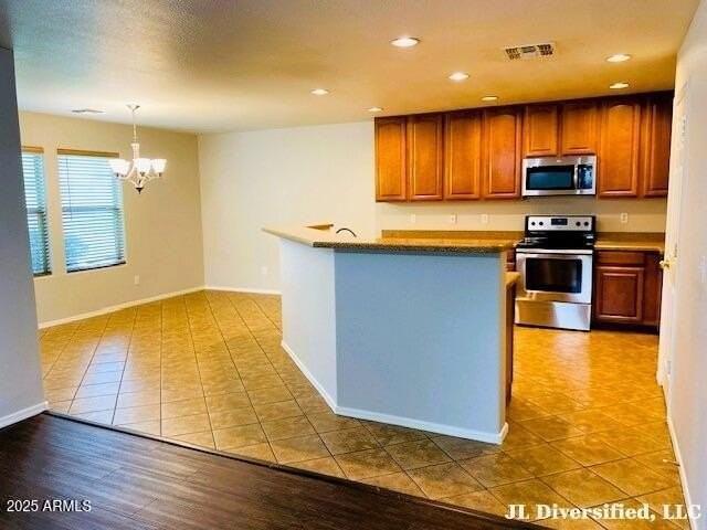 6914 South Opal Drive - Photo 5 of 37