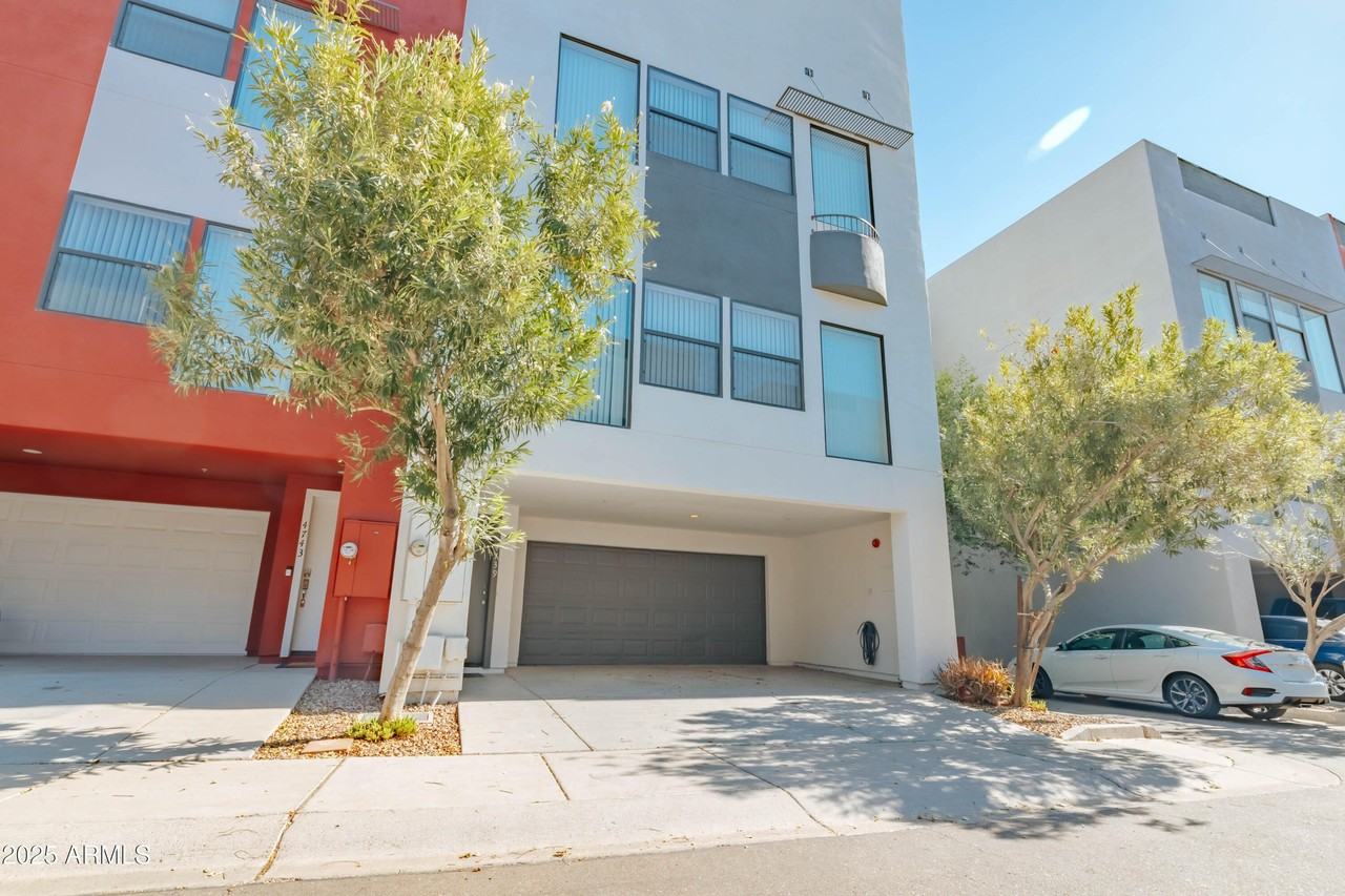 4739 East Culver Street - Photo 2 of 50