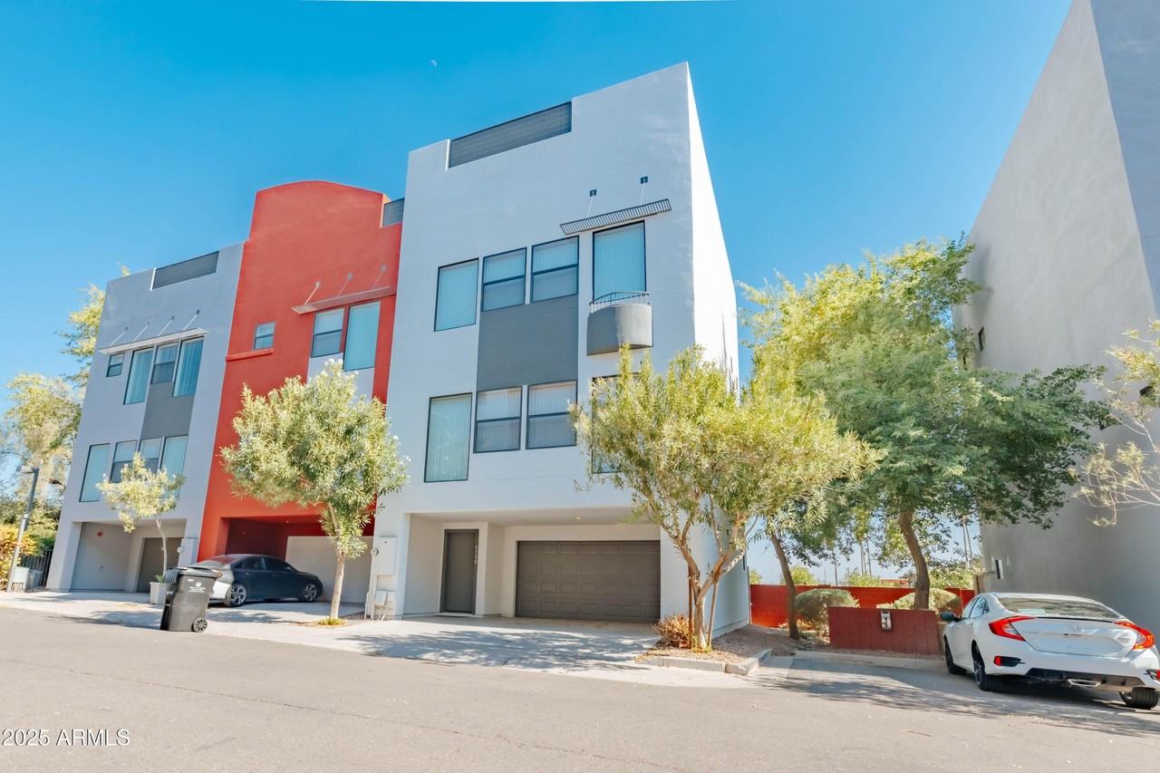 4739 East Culver Street - Photo 3 of 50