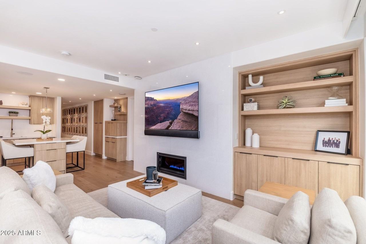 7175 East Camelback Road #109 - Photo 6 of 39