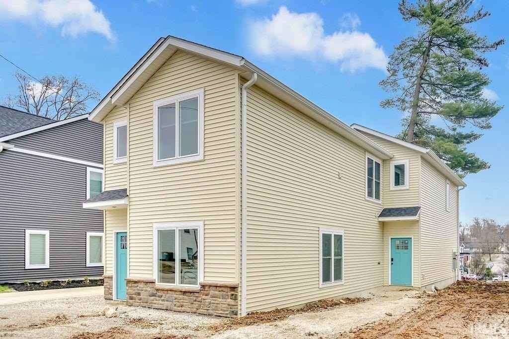 1112 N Woodburn Ave - Photo 2 of 26