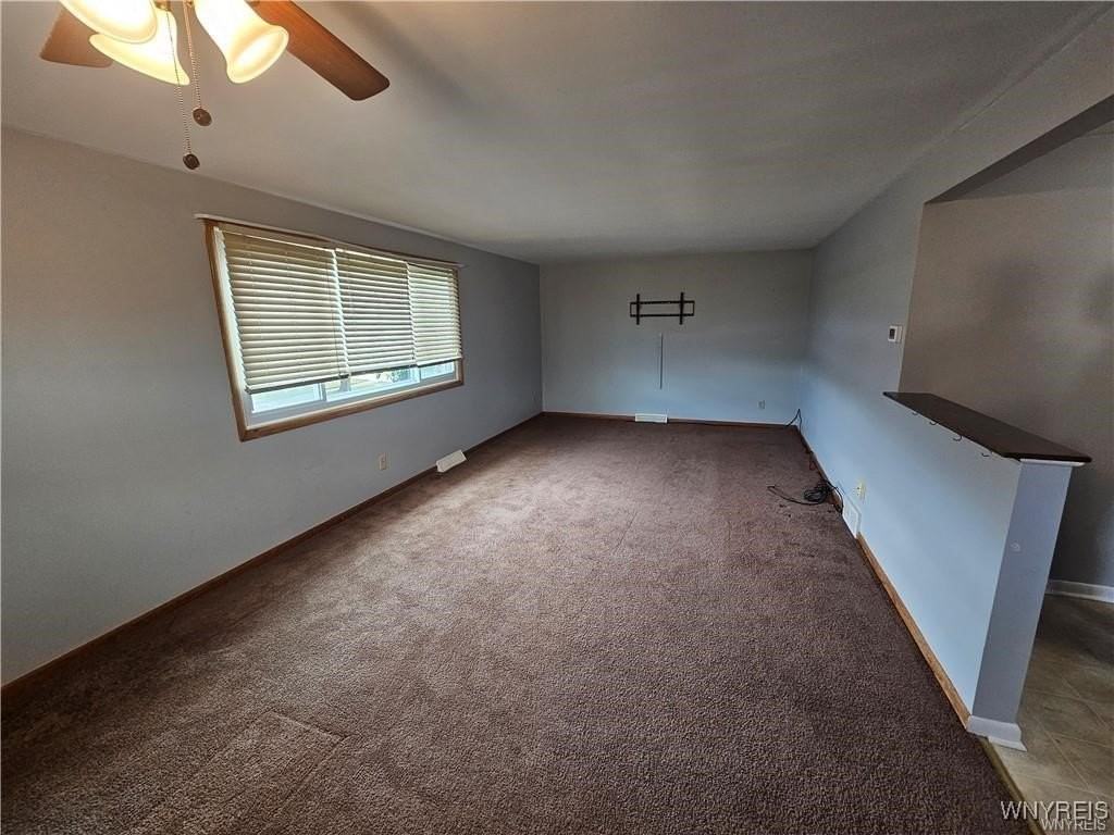 70 Theresa Drive - Photo 5 of 9