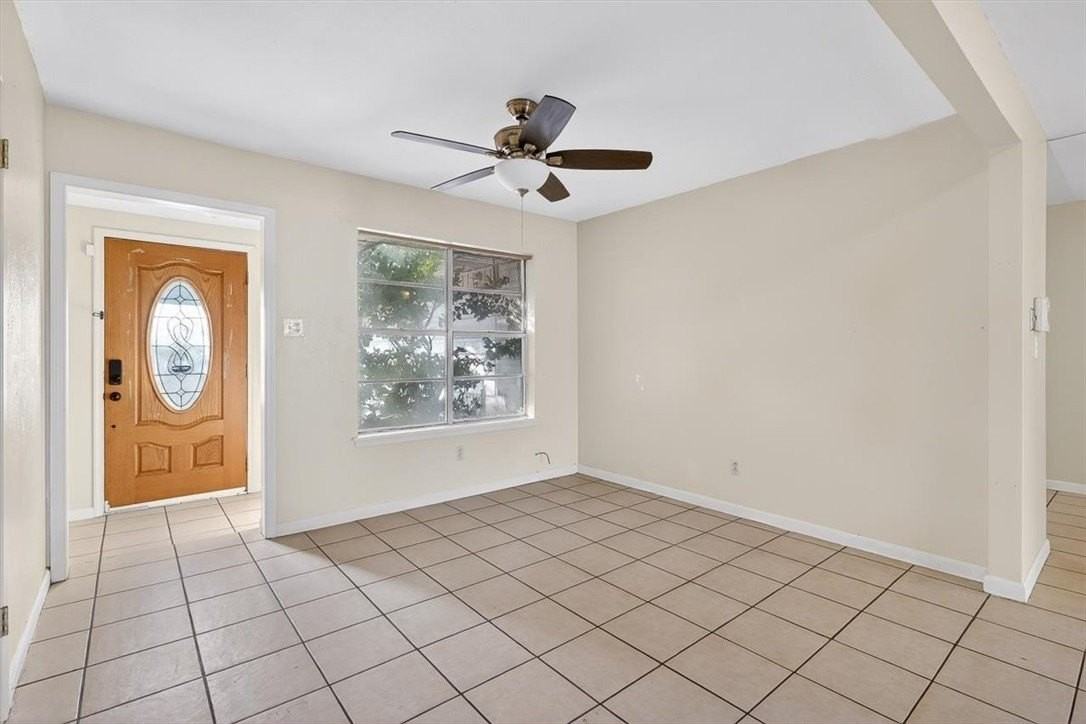 2114 Colorado Street - Photo 7 of 40