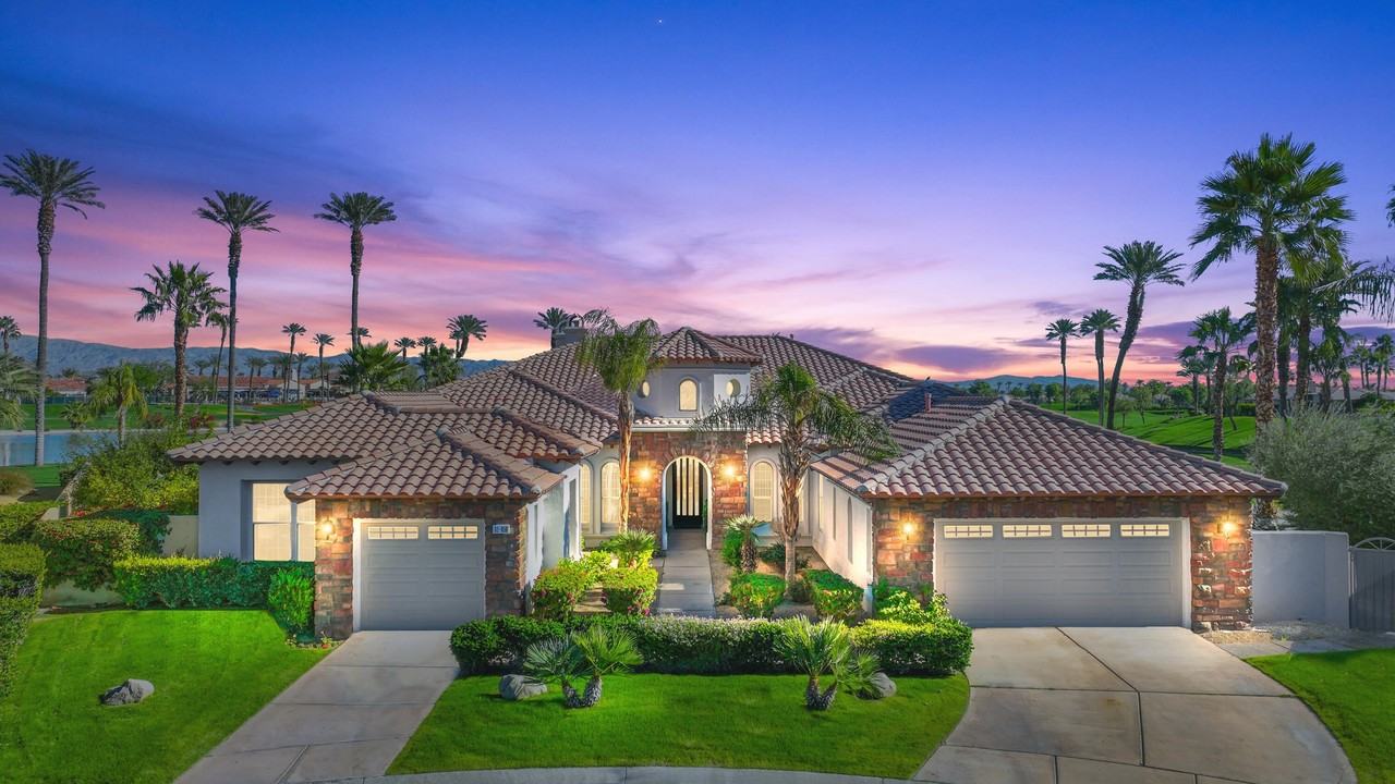 51016 Marbella Court - Photo 2 of 33