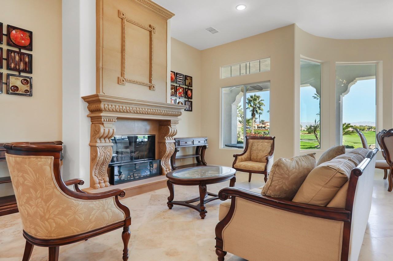 51016 Marbella Court - Photo 5 of 33